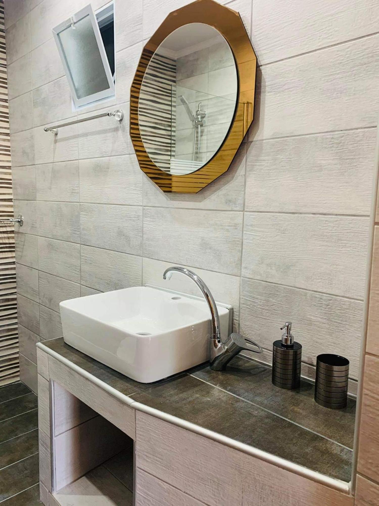 Finikes Apartments Stoupa Bilik gambar