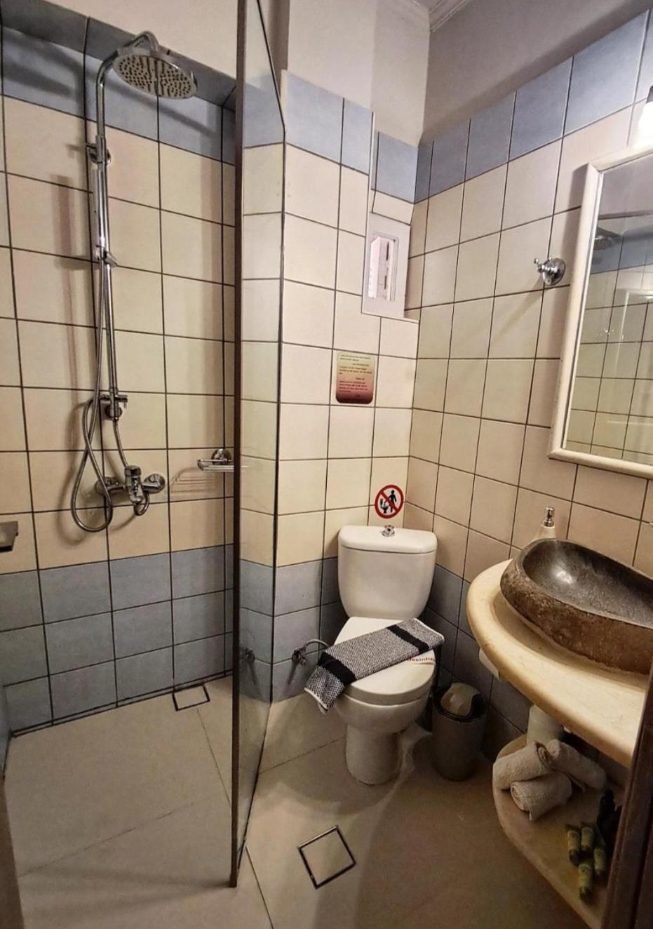 Finikes Apartments Stoupa Luaran gambar