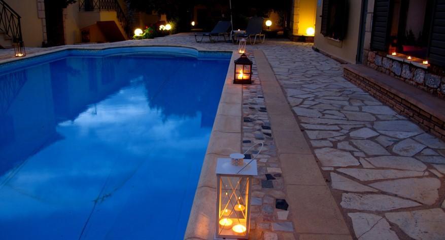Finikes Apartments Stoupa Luaran gambar