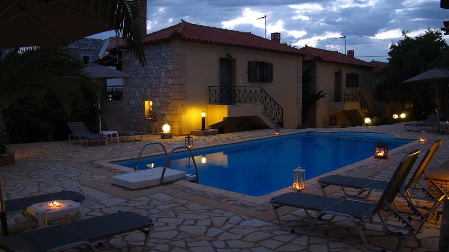 Finikes Apartments Stoupa Luaran gambar