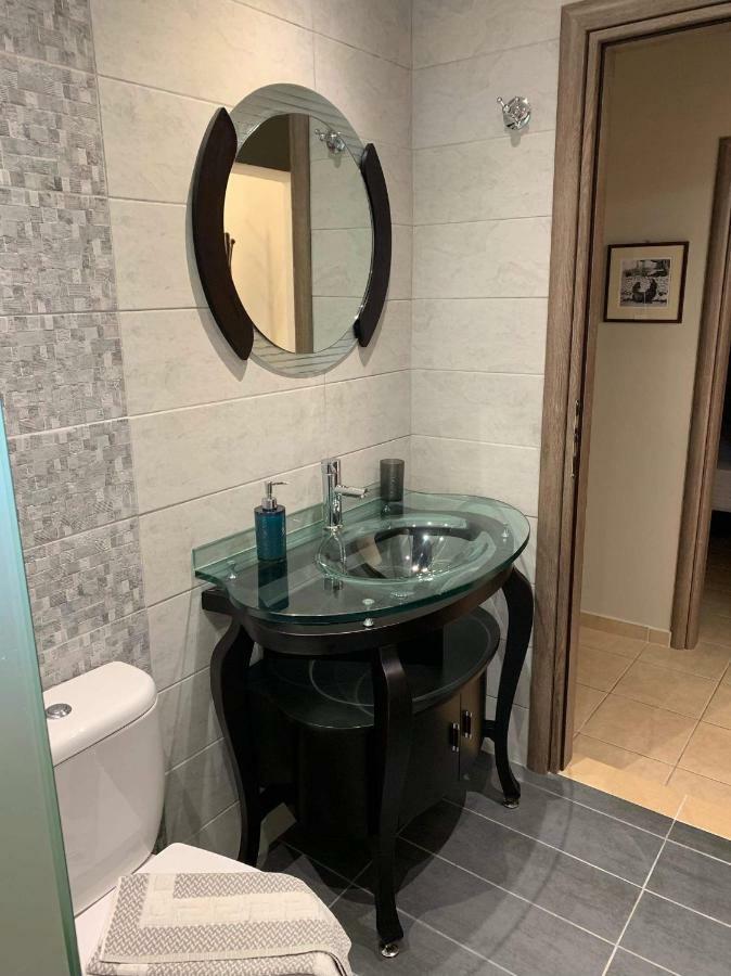 Finikes Apartments Stoupa Luaran gambar